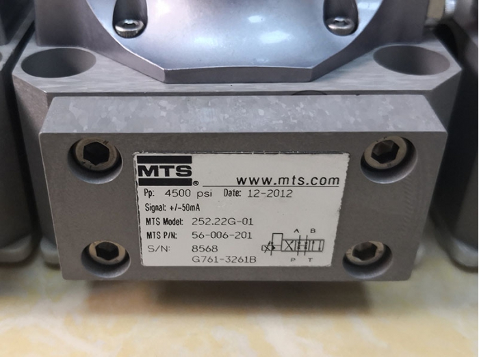 MOOG穆格G761-3261B双喷档伺服阀超高频 MTS型号为252.22G-01